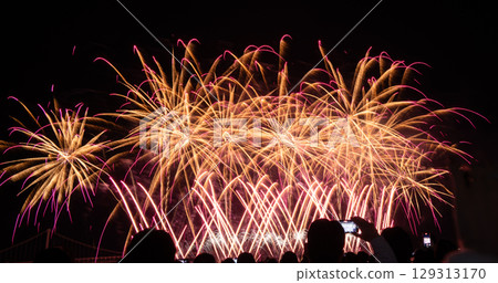 煙火 韓國 釜山 活動 夜景 夜晚 Fireworks Busan korea 花火大会 韓国 煙火 韓國 釜山 活動 夜景 夜晚 Fireworks Busan korea 花火大会 韓国 129313170