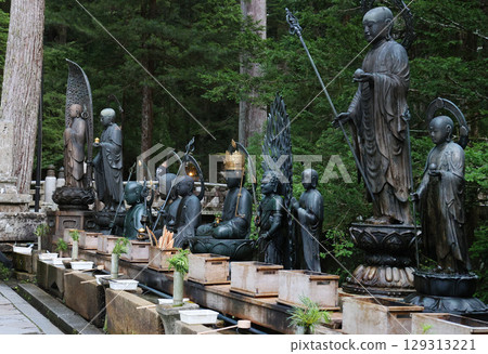 禦廟橋前的水向地藏菩薩 禦廟橋前的水向地藏菩薩 129313221