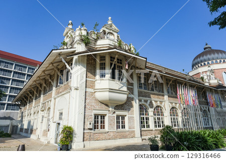 Historical buildings surrounding Merdeka Square 129316466