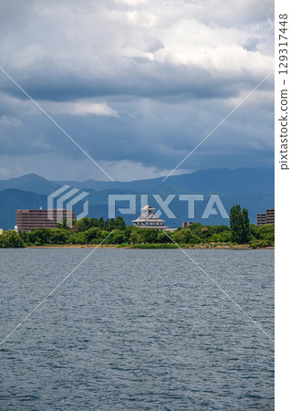 Nagahama Castle seen from Lake Biwa 129317448