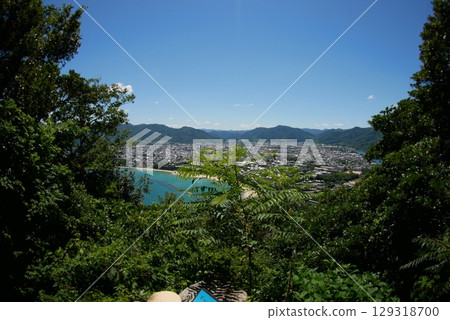 用魚眼鏡頭拍攝的萩城(山口縣)內部風景 用魚眼鏡頭拍攝的萩城(山口縣)內部風景 129318700