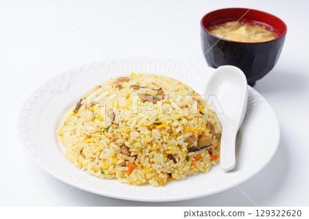 五米飯炒飯 五米飯炒飯 129322620