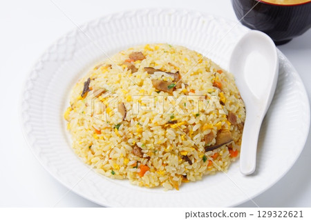 五米飯炒飯 五米飯炒飯 129322621