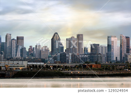 Montreal Downtown Skyline St Laurent River Montreal Downtown Skyline St Laurent River 129324934
