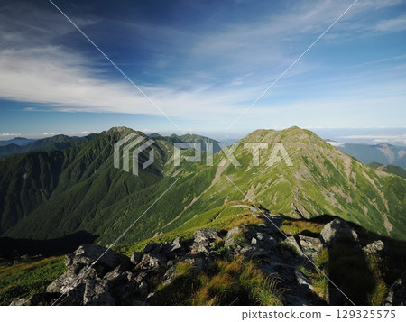 View of Mt. Arakawa Nakadake and Mt. Akaishidake from Mt. Akuzawa 129325575