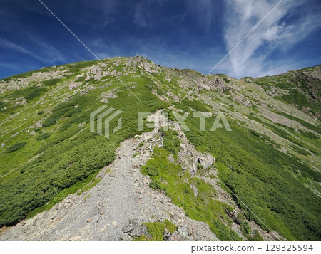 Arakawa mountain trail Arakawa mountain trail 129325594