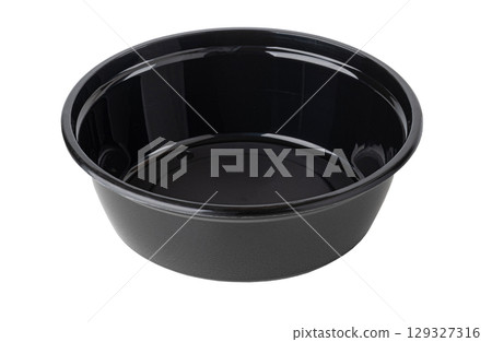 Black plastic bowl on transparent background for food storage Black plastic bowl on transparent background for food storage 129327316