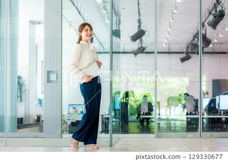 辦公室業務的女人 129330677