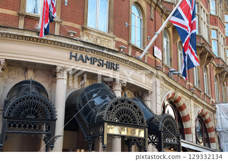 London architecture 129332134