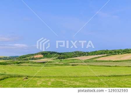 Periglacial Road that takes in the spectacular views of the Soya Hills Periglacial Road that takes in the spectacular views of the Soya Hills 129332593