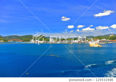 【島根縣】西鄉港綠洲(隱岐島「隱岐西鄉港」)晴朗的天氣,等待微風 【島根縣】西鄉港綠洲(隱岐島「隱岐西鄉港」)晴朗的天氣,等待微風 129332986