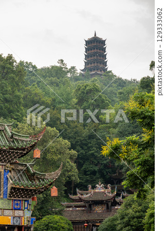 Beautiful landscape of DuJiangYan featuring ancient architecture 129333062