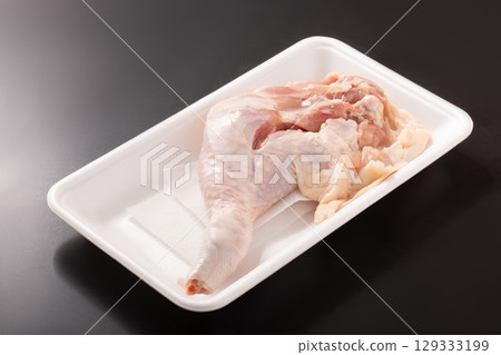 [Iwate Prefecture] Iwai Chicken Thigh Meat with Bone 129333199