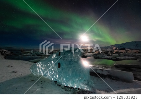 Aurora Borealis over Island Aurora Borealis over Island 129333923