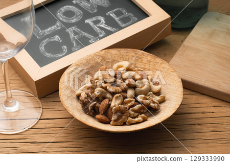 Low-carb nuts, mixed nuts Low-carb nuts, mixed nuts 129333990