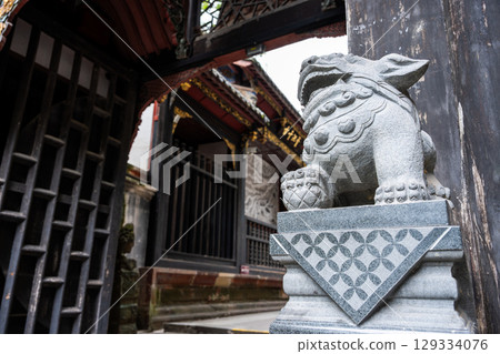Explore the architectural beauty of DuJiangYan in Sichuan provin Explore the architectural beauty of DuJiangYan in Sichuan provin 129334076