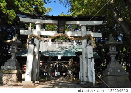 The shrine grounds are ready for the summer festival 129334230