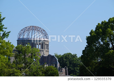 Atomic bomb dome on a sunny day Atomic bomb dome on a sunny day 129335370