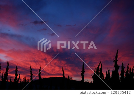 A sunset A sunset 129335412