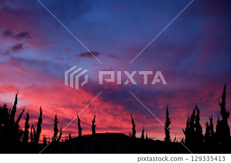 A sunset A sunset 129335413