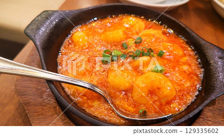 熱盤辣椒蝦 129335602