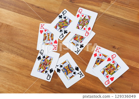 Playing cards (King and Queen cards) Playing cards (King and Queen cards) 129336049