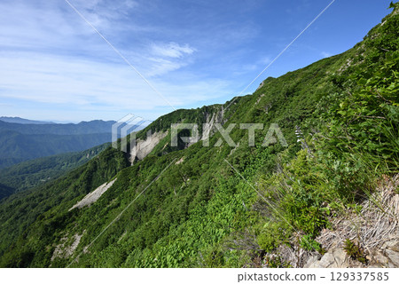 Mount Amakasari, mountain climbing, Niigata Prefecture Mount Amakasari, mountain climbing, Niigata Prefecture 129337585