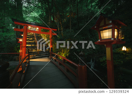 Traditional lanterns at Kifune Shrine in summer evening in Kyoto, Japan 129339324