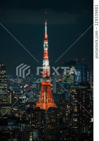 Close-up of Tokyo Tower and Tokyo cityscape at night Close-up of Tokyo Tower and Tokyo cityscape at night 129339881
