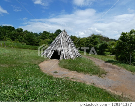Sannai-Maruyama Site (Aomori) 129341387