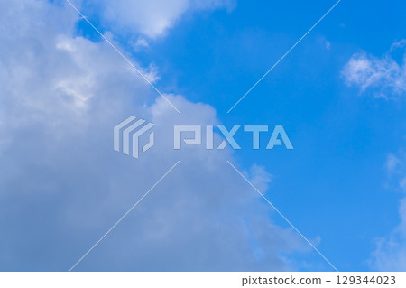 八月的天空（3：2） 129344023