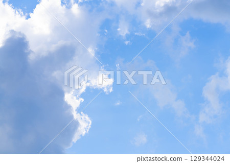 八月的天空（3：2） 129344024