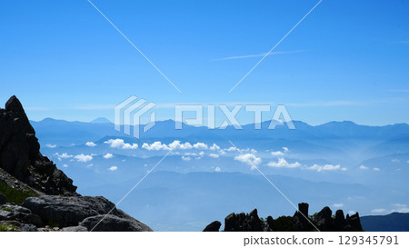 Spectacular view from Norikoshi Jodo, Mt. Kisokoma Spectacular view from Norikoshi Jodo, Mt. Kisokoma 129345791