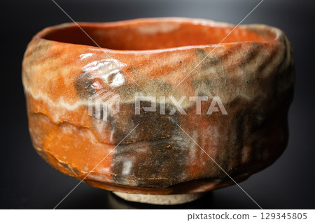 Red Raku Three-Mark Tea Bowl 2 | First generation Ogawa Choraku, master of the 11th generation Raku Keirin Red Raku Three-Mark Tea Bowl 2 | First generation Ogawa Choraku, master of the 11th generation Raku Keirin 129345805