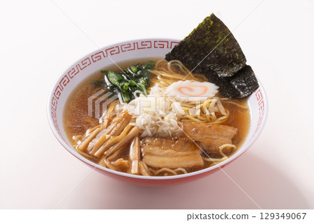 醬油拉麵 129349067