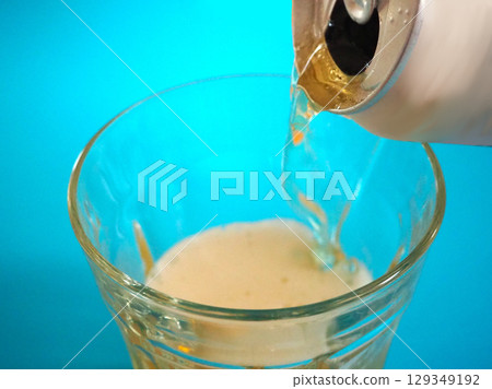 Pouring beer - beginning Pouring beer - beginning 129349192