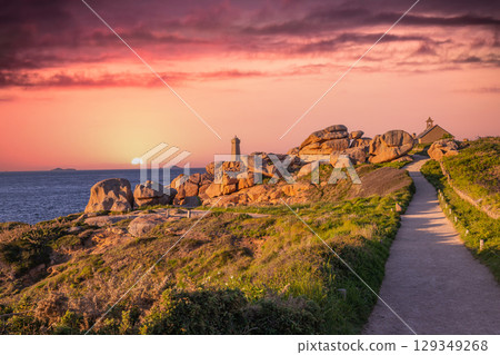 Ploumanac'h Lightouse of Mean Ruz, cotes-d'armor, brittany, france 129349268
