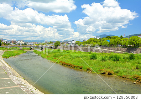 Kyoto · Kamogawa 129350808