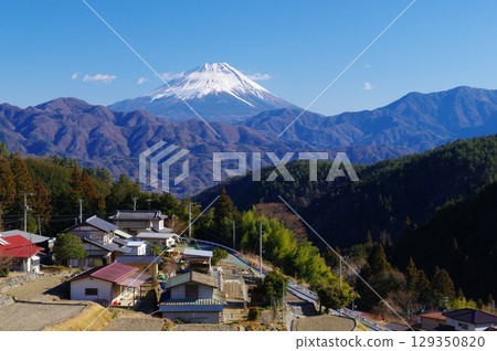 冬季梯田和富士山,富士川町平林 冬季梯田和富士山,富士川町平林 129350820