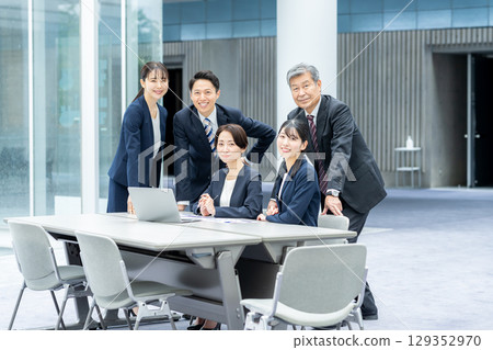 business person having a meeting business person having a meeting 129352970