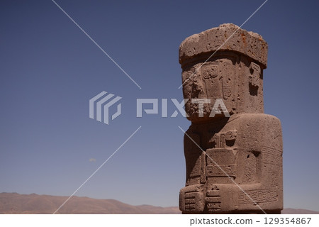 Tiwanaku ruins, stone statue 6 129354867