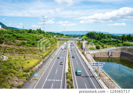 Summer Expressway (Shin-Meishin Expressway, Komono IC to Suzuka PA Smart IC, Yokkaichi Tunnel North Side) 129365717