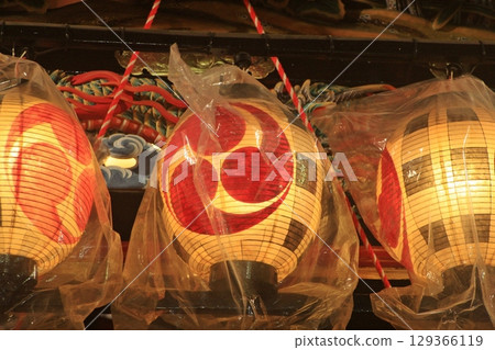"Seraida Gion Festival (July 26, 2025)" Yasaka Shrine Festival Minamihachi floats with lanterns and rain protection sheets 129366119