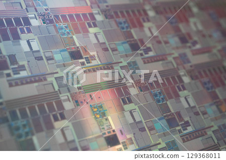 Silicon wafer for manufacturing semiconductor of integrated circuit. Silicon wafer for manufacturing semiconductor of integrated circuit. 129368011