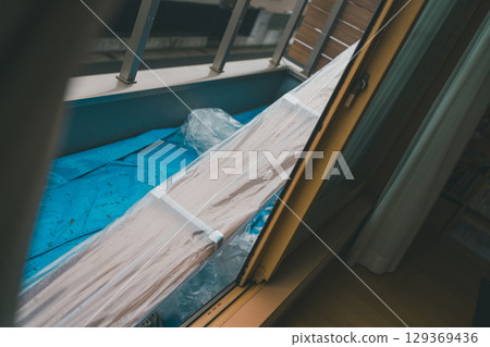 Balcony renovation 129369436