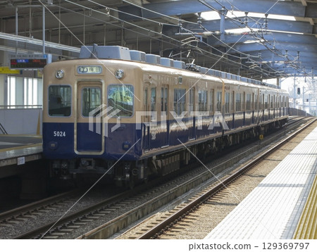 已停駛的阪神電鐵噴射汽車5000系列列車 129369797