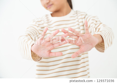 A middle school girl refusing A middle school girl refusing 129371036