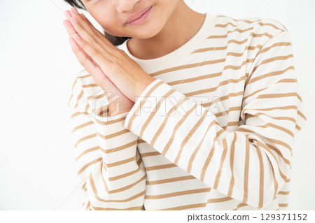 A middle school girl acting cute 129371152