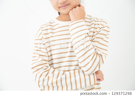 Middle school girl worried Middle school girl worried 129371298