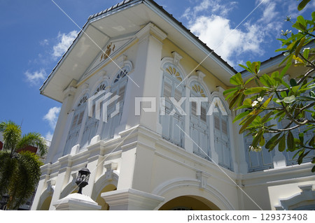 Detailed view of windows, doors and balconies of city buildings Detailed view of windows, doors and balconies of city buildings 129373408